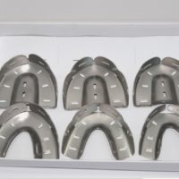 Impressione Superior Odontoiatria metallo Bocca vassoio edentula Set Apparecchiature Solid SK-TR01