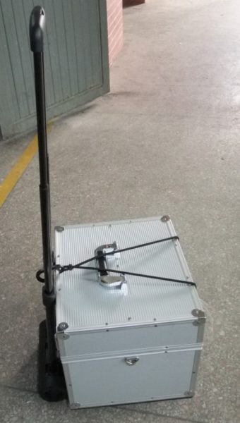 erbjudandet om 1 prov Dental Portable Turbin Unit