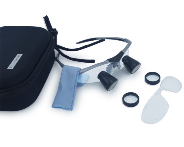 3.5x Suurennus Räätälöity hammaslääkärin TTL(Linssin läpi) Luupit hopeisella BP-urheilukehyksellä | Lähetä meille oppilasetäisyys ja työetäisyys, Me tarjoamme sinulle yksilöllisen istuvuuden