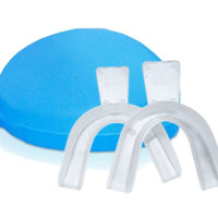 Grin365 Startseite Teeth Whitening-System mit LED-Licht-Beschleuniger - Komplett-Set + Feuchtigkeitscreme