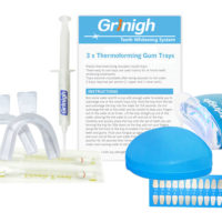 Grin365 الرئيسية تبييض الأسنان النظام مع LED مسرع الضوء - مجموعة كاملة + مرطب
